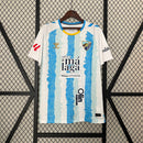 CAMISA DO MALAGA 24/25 BRANCO E AZUL