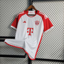 CAMISA DO BAYERN MÜNCHEN 24/25 BRANCO E VERMELHO
